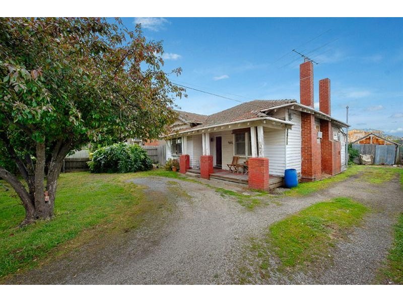 10 McLean Street, Albion VIC 3020