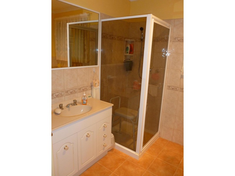 22A Corunna Avenue, St Albans VIC 3021