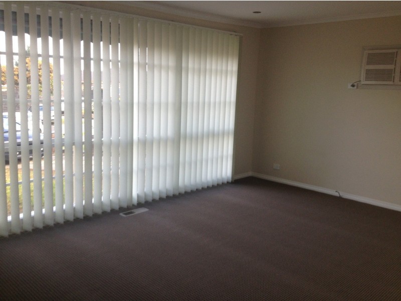 14 Glenrosa Court, St Albans VIC 3021