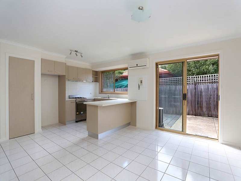 1-8 Gunya Mews St, St Albans VIC 3021