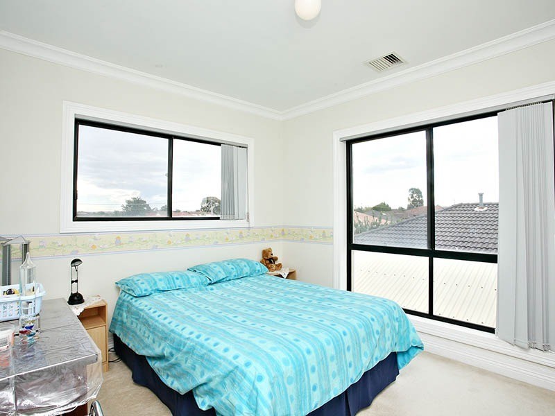 28 Jackson Circuit, Albanvale VIC 3021