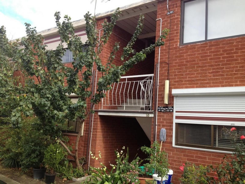 11/12 Percy Street, St Albans VIC 3021