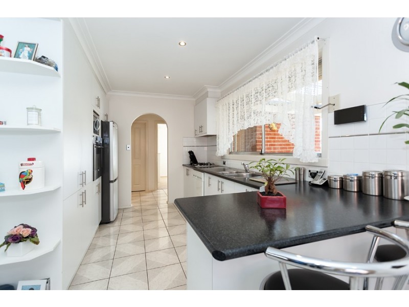 74 Leonard Avenue, St Albans VIC 3021