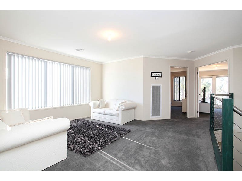 61 Waterview Lane, Cairnlea VIC 3023