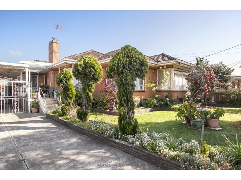 1 Alexandra Avenue, Sunshine VIC 3020