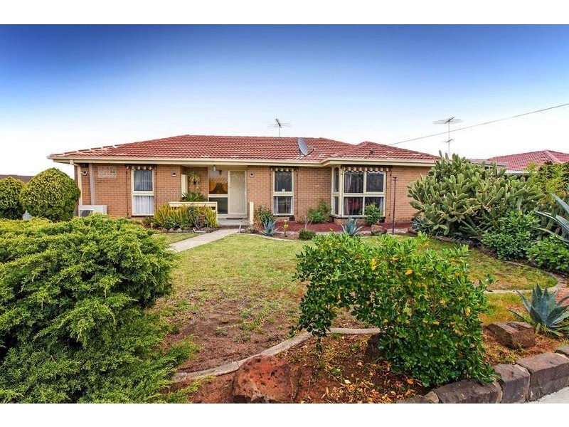 28 Waranga Crescent, St Albans VIC 3021