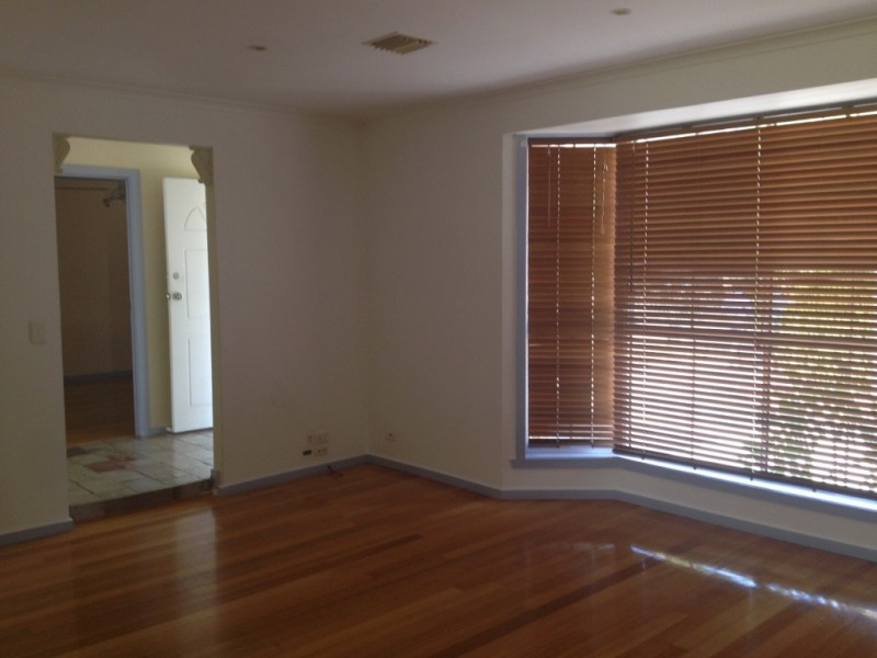 16 Kiev Walk, Delahey VIC 3037