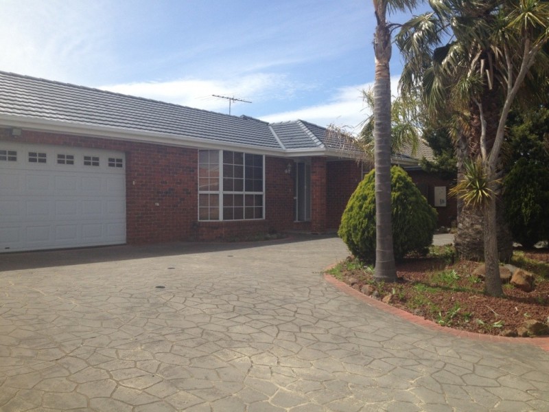 16 Kiev Walk, Delahey VIC 3037