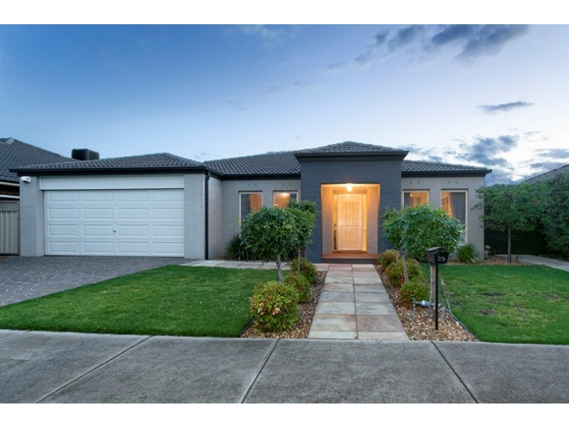 29 Chesterfield Road, Cairnlea VIC 3023