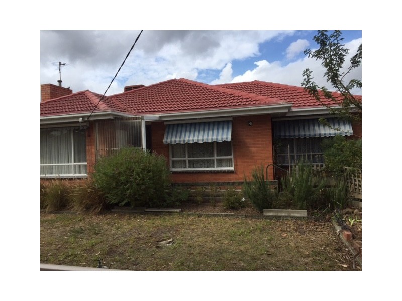 4 Banksia Street, St Albans VIC 3021