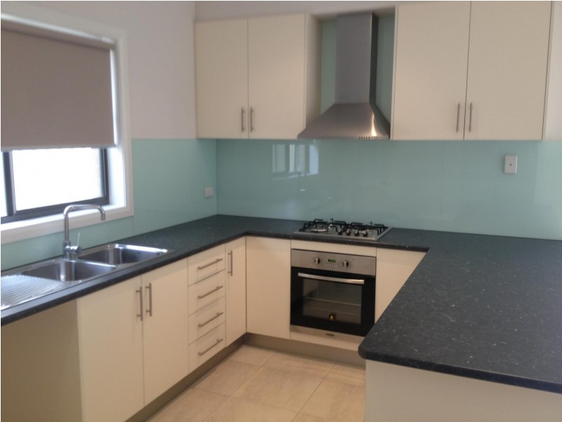 1 Saviour Road, Burnside Heights VIC 3023