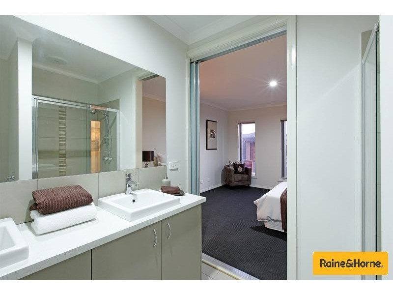 9 Annandale Ave, Mernda VIC 3754