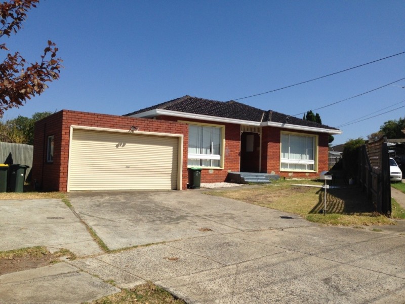 11 Brackley Court, St Albans VIC 3021