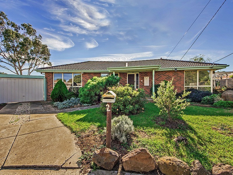 2 April Close, Albanvale VIC 3021