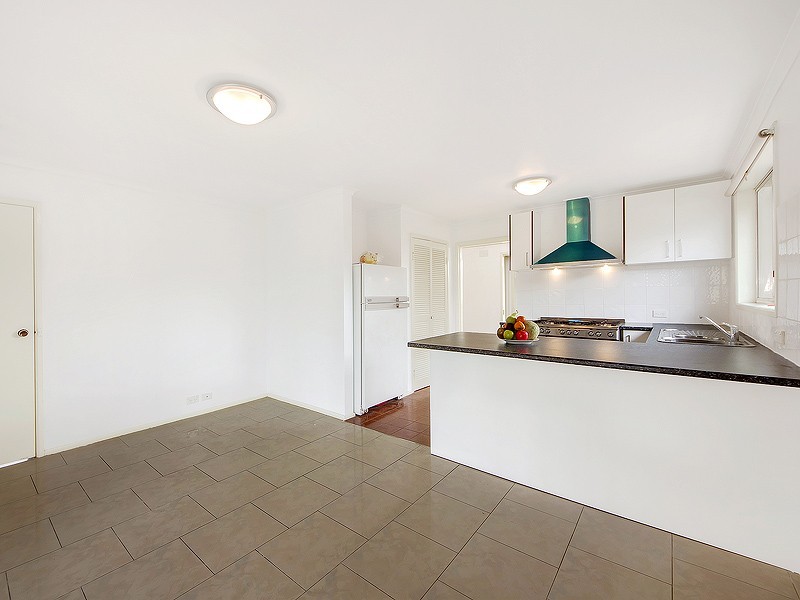 28 Manfred Avenue, St Albans VIC 3021