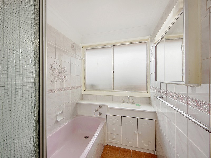 28 Manfred Avenue, St Albans VIC 3021