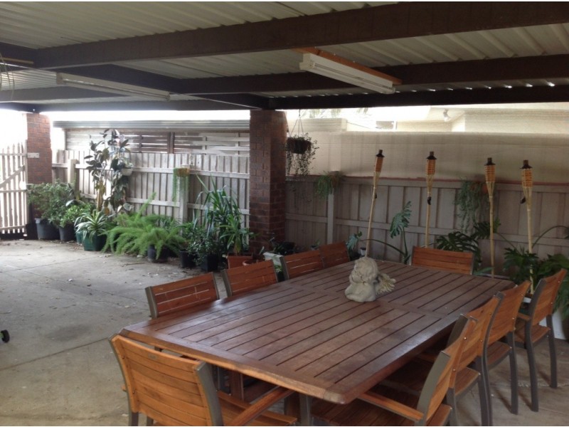 19 Pilbara Court, Kings Park VIC 3021