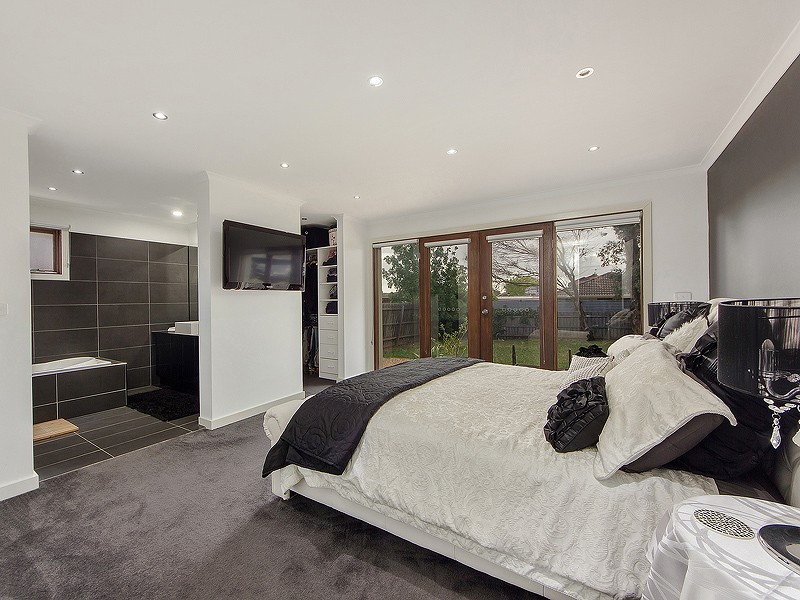 30 Delamare Drive, Albanvale VIC 3021