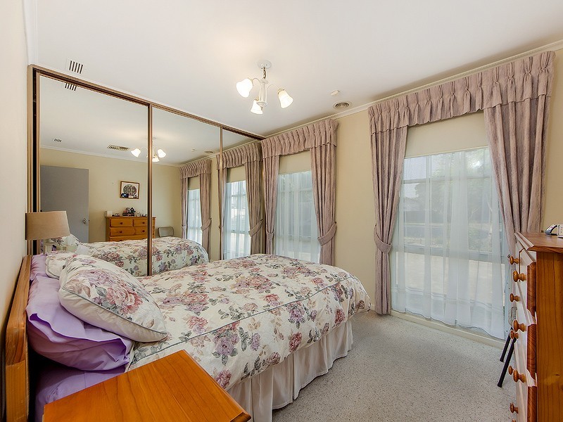 1 Wandella Court, Albanvale VIC 3021