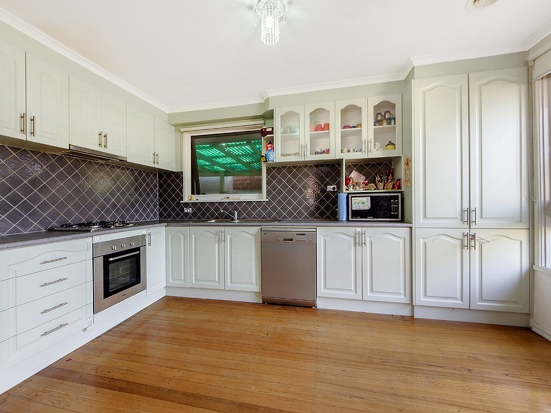 12 Camelia Street, Kings Park VIC 3021