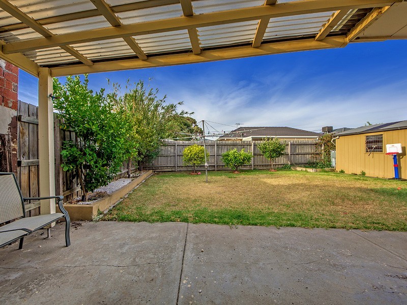 12 Camelia Street, Kings Park VIC 3021