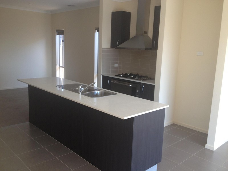 3 Lee Place, Burnside Heights VIC 3023
