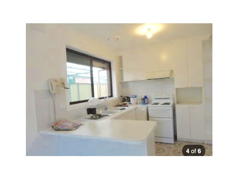 8 Orion Avenue, St Albans VIC 3021