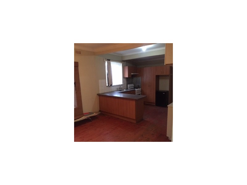 9 Cobham Street, St Albans VIC 3021