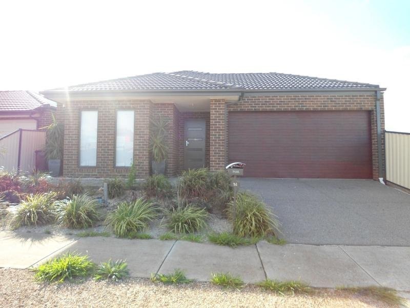 14 Barton Road, Burnside Heights VIC 3023