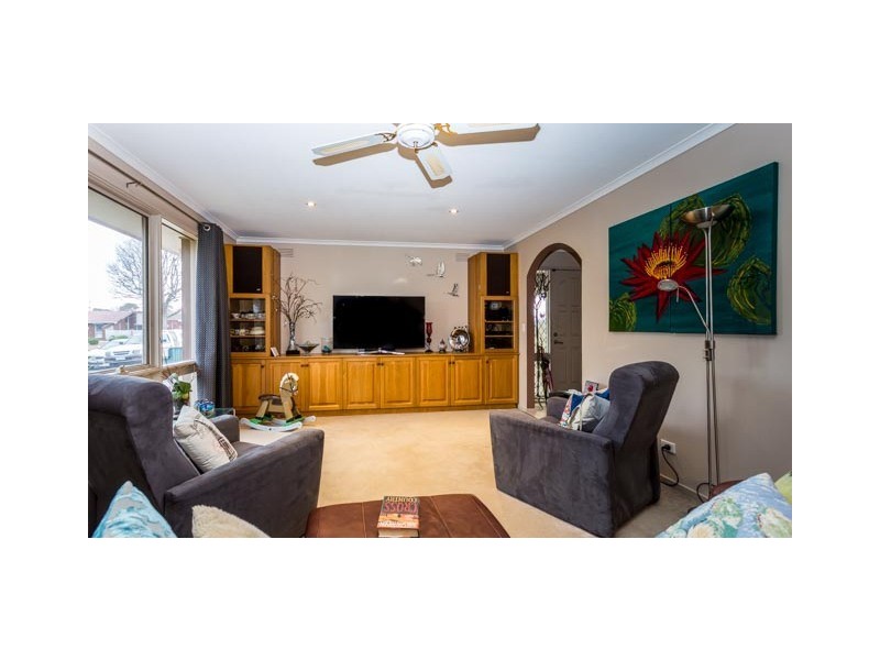 36 Quarbing Street, Werribee VIC 3030