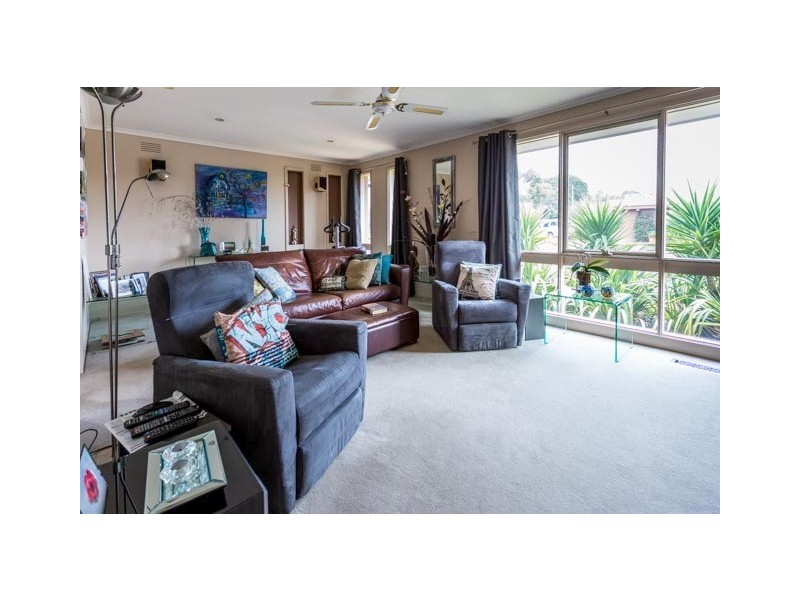 36 Quarbing Street, Werribee VIC 3030