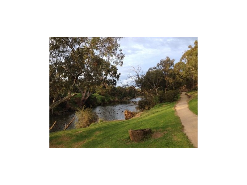 36 Quarbing Street, Werribee VIC 3030