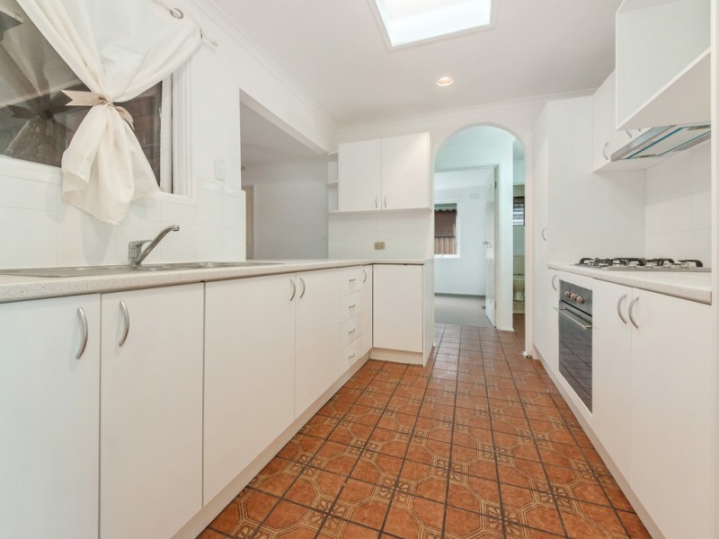 27 Rex Street, Kings Park VIC 3021