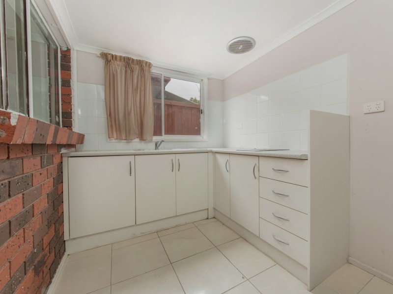 27 Rex Street, Kings Park VIC 3021