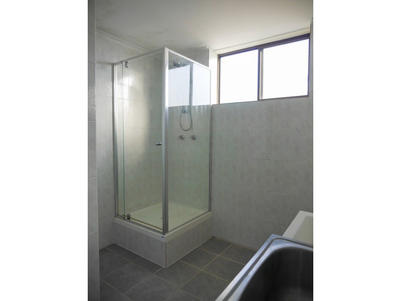 21/12 Percy Street, St Albans VIC 3021