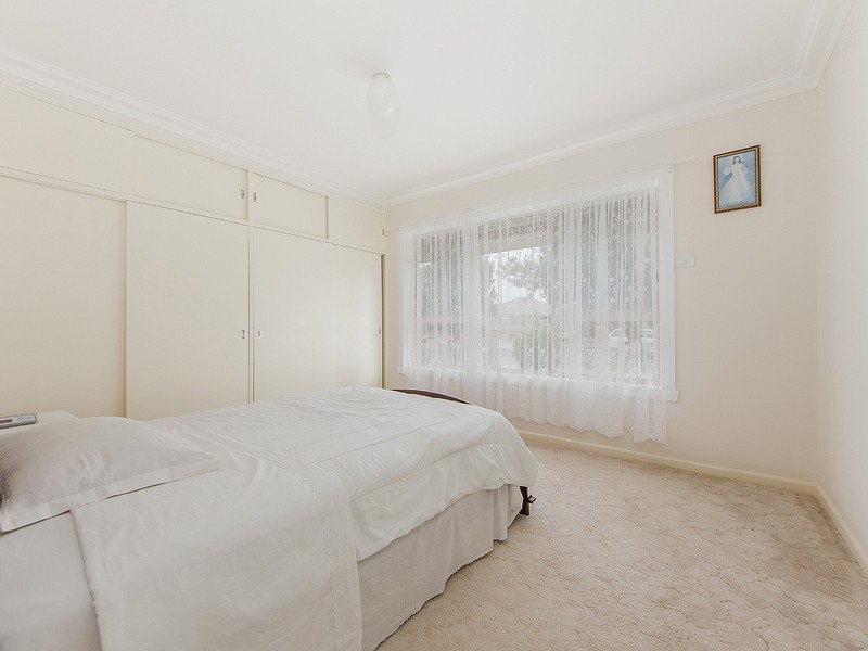 1/18 Conrad Street, St Albans VIC 3021