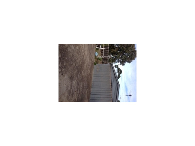 27 Stevenston St, Deer Park VIC 3023