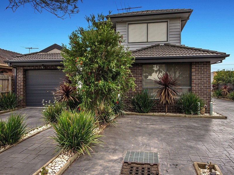 1/160 Biggs  Street, St Albans VIC 3021