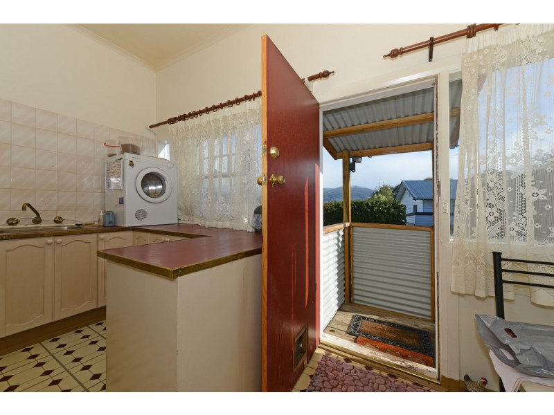 138 Bowen Road, Lutana TAS 7009