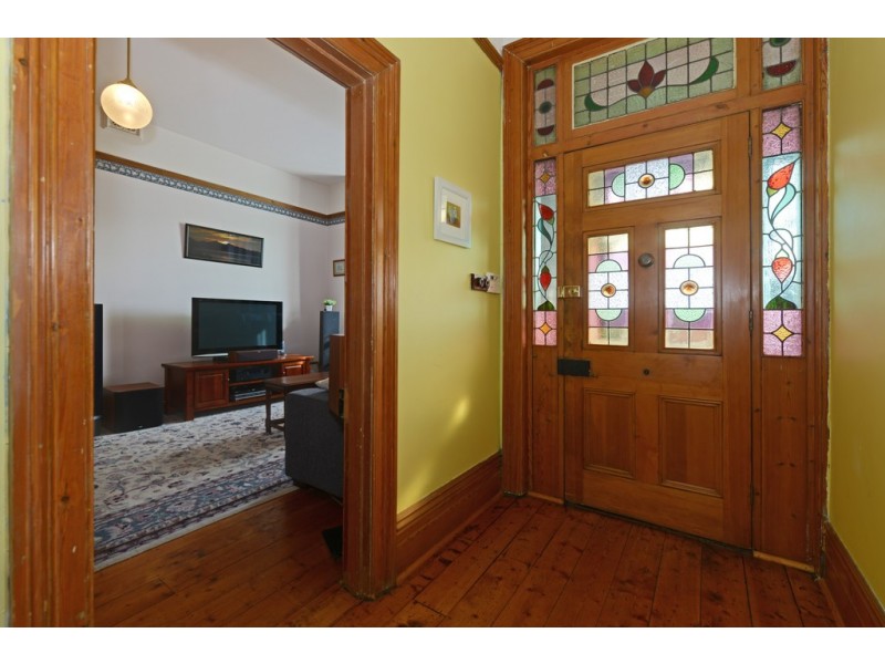 18 Forest Road, West Hobart TAS 7000