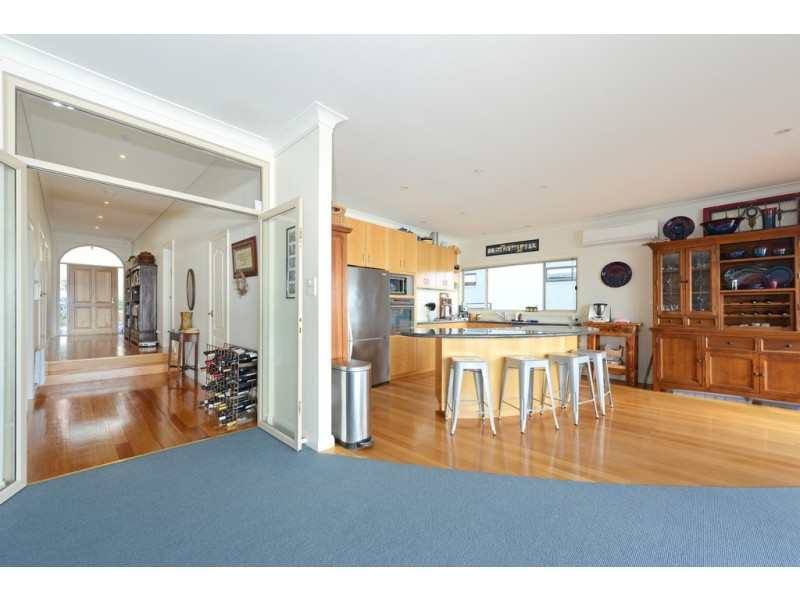 10 Virginia Court, Sandy Bay TAS 7005