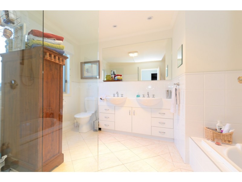10 Virginia Court, Sandy Bay TAS 7005