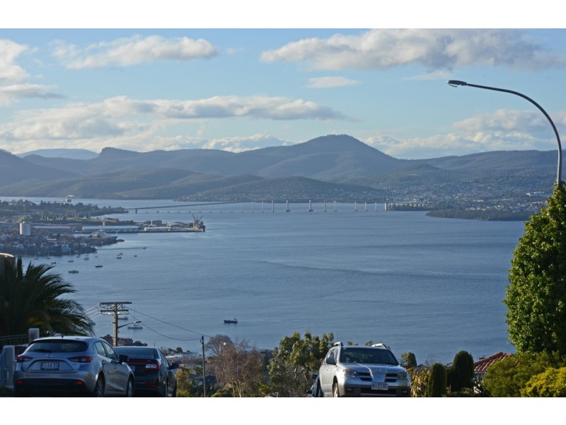 30 Marlborough Street, Sandy Bay TAS 7005
