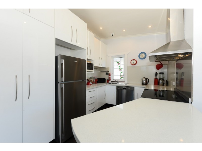 108 New Town Road, New Town TAS 7008