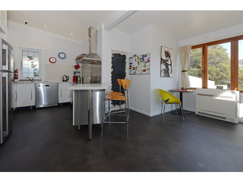 108 New Town Road, New Town TAS 7008