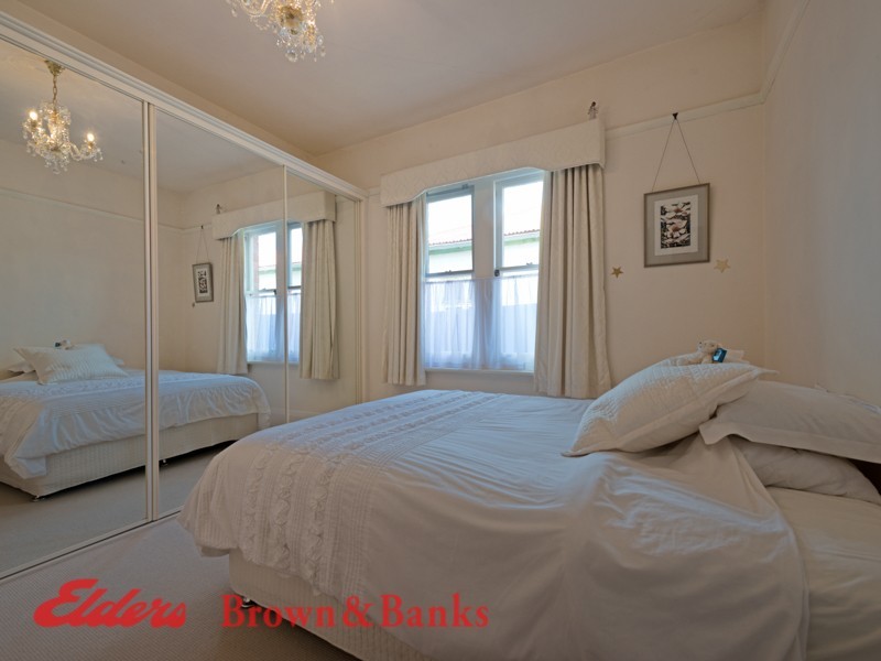 16A Queen Street, Sandy Bay TAS 7005