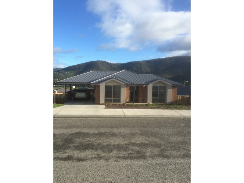 51 Grist Street, New Norfolk TAS 7140
