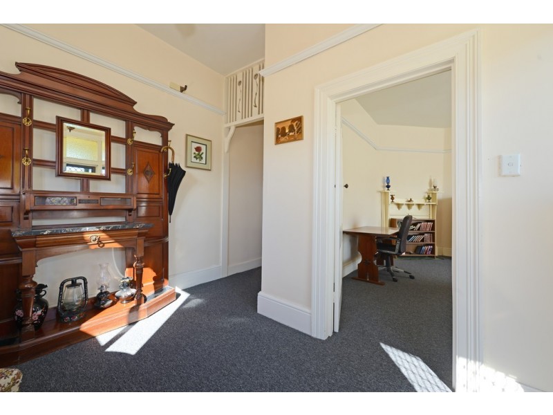 69 New Town Road, New Town TAS 7008