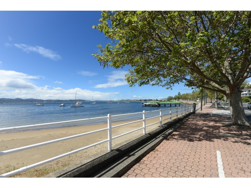 11/2 Plimsoll Place, Sandy Bay TAS 7005