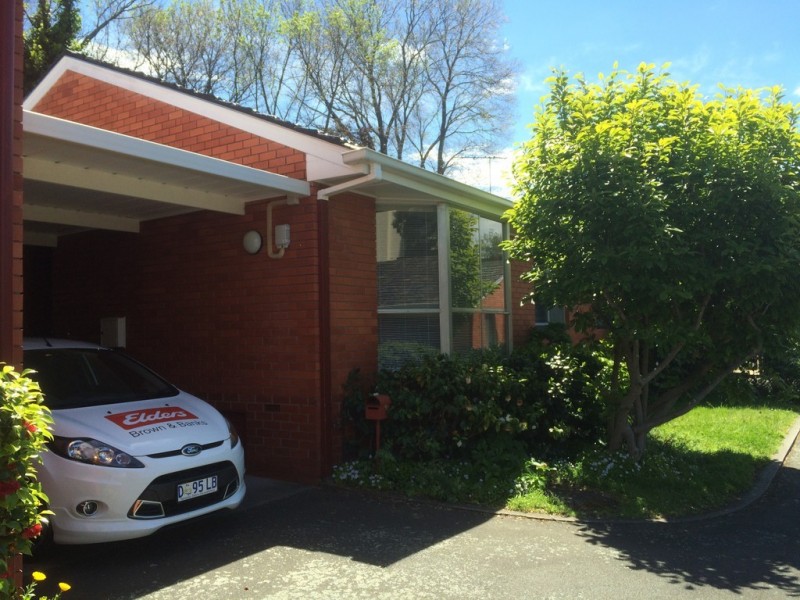 9/7 Derwentwater Avenue, Sandy Bay TAS 7005